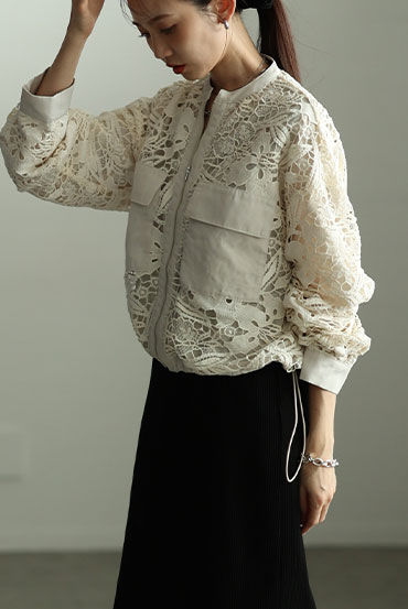 裾ドロストジップアップレースブルゾン