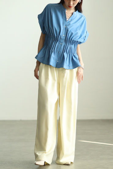 ピンタックペプラムダンガリーブラウス