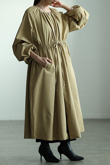 バルーンスリーブドロストロングコート