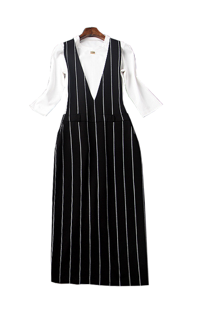 ７分袖ツーピースのストライプタイトワンピース